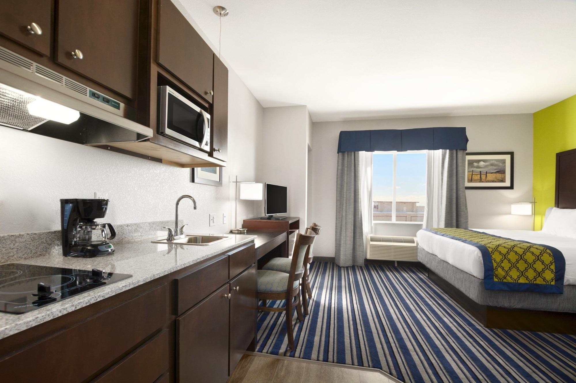Hawthorn Extended Stay By Wyndham Midland Exteriör bild