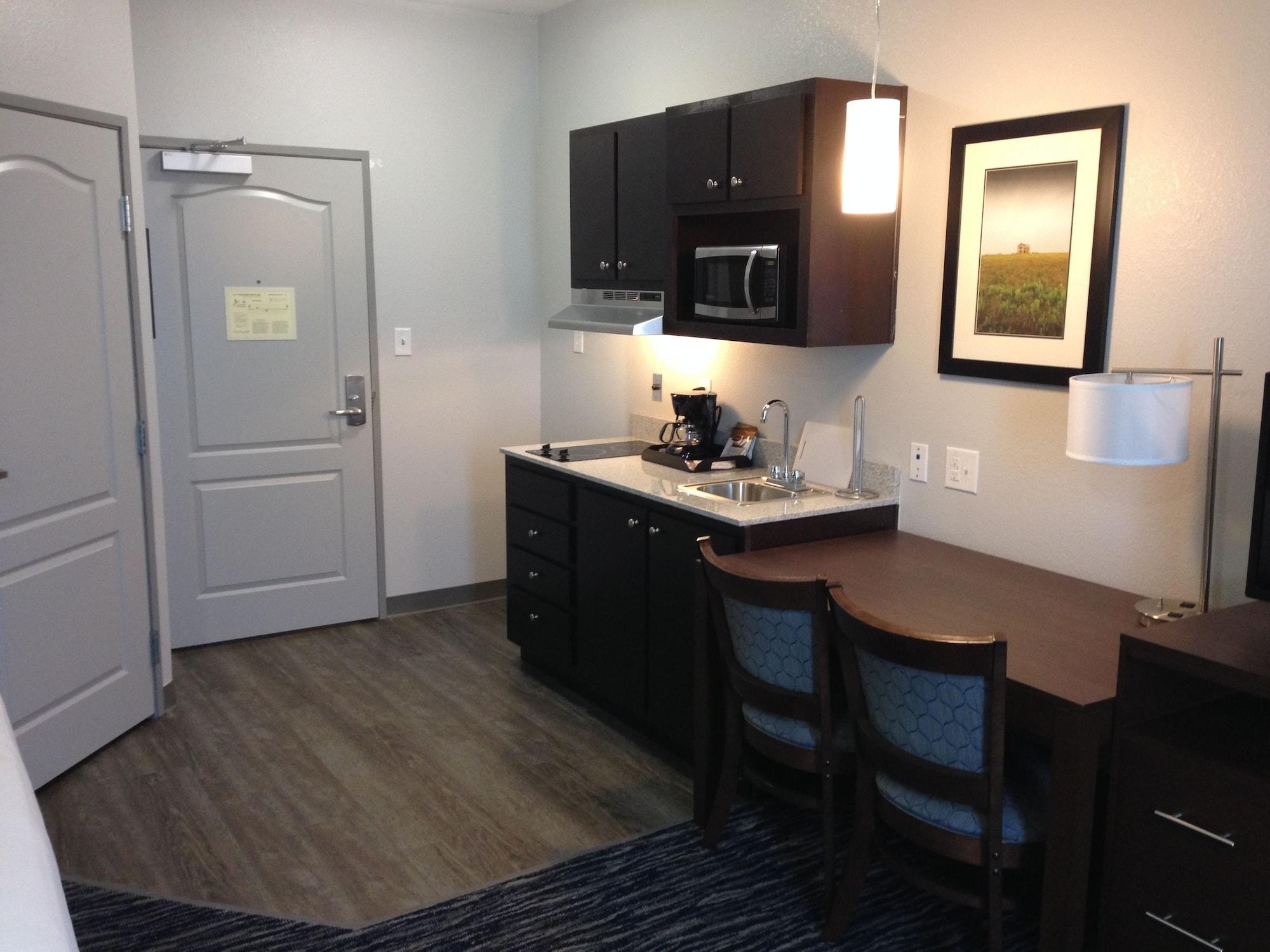 Hawthorn Extended Stay By Wyndham Midland Exteriör bild