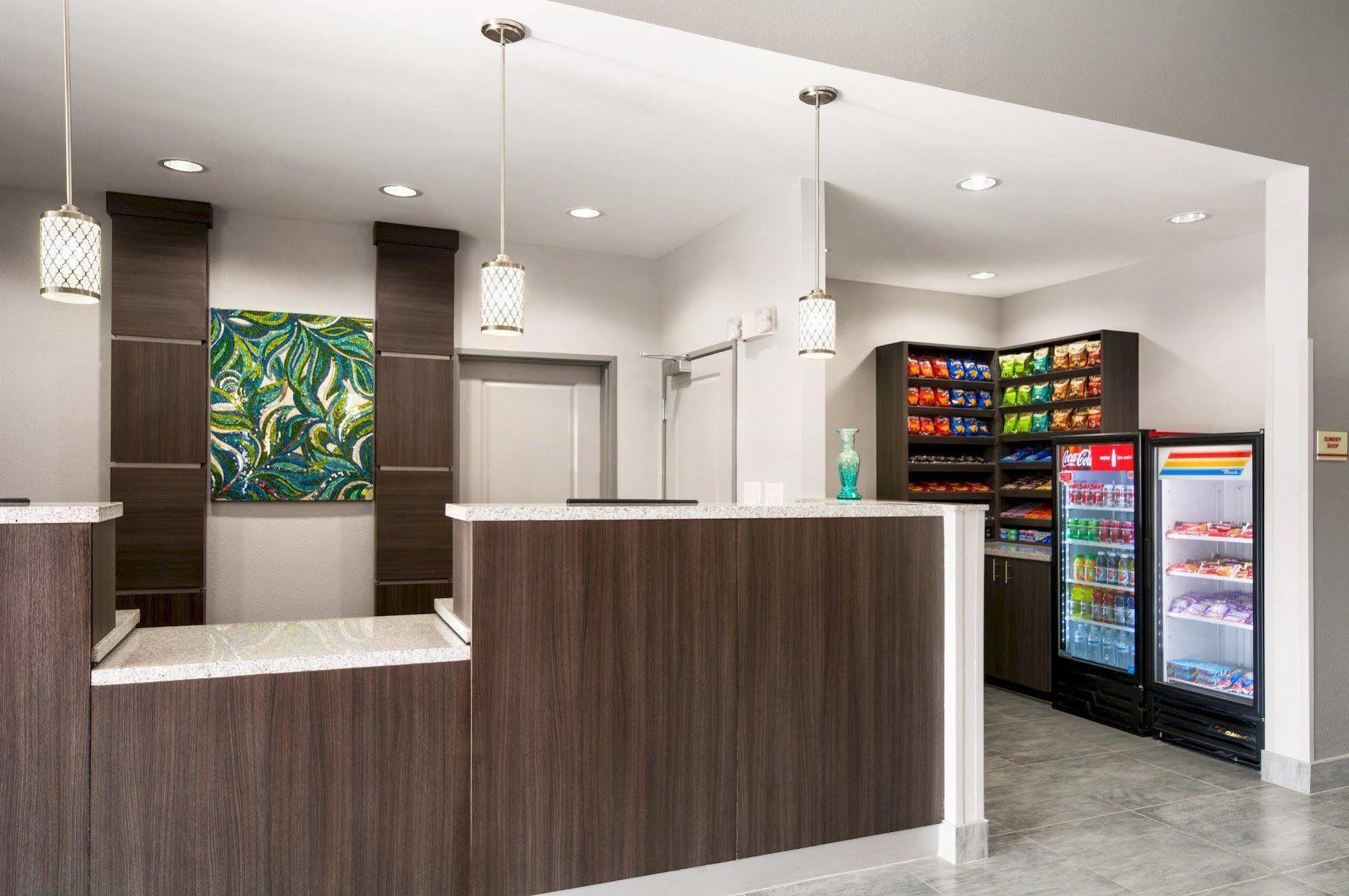 Hawthorn Extended Stay By Wyndham Midland Exteriör bild
