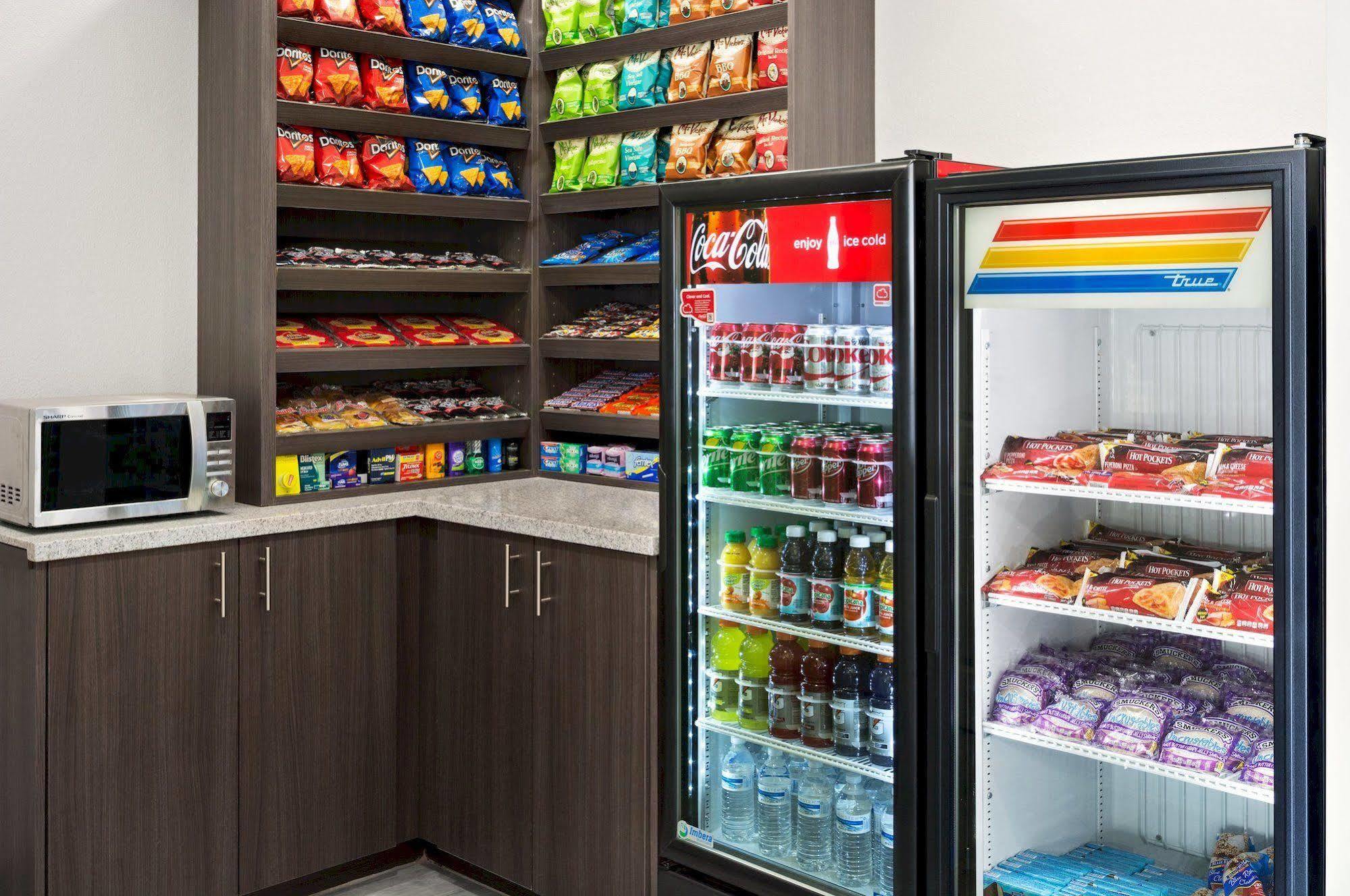Hawthorn Extended Stay By Wyndham Midland Exteriör bild